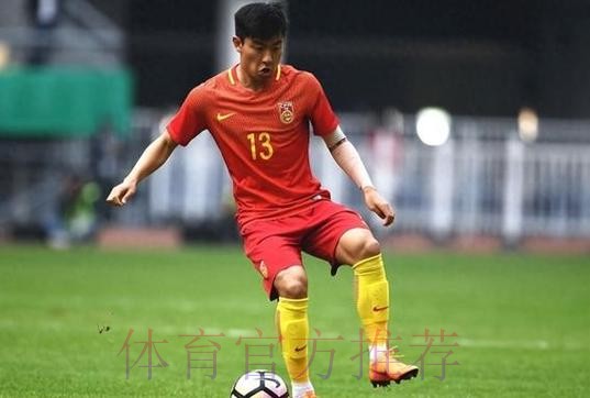 国足新人说｜何超：打国家队比赛收获自信 需继续努力提高自己